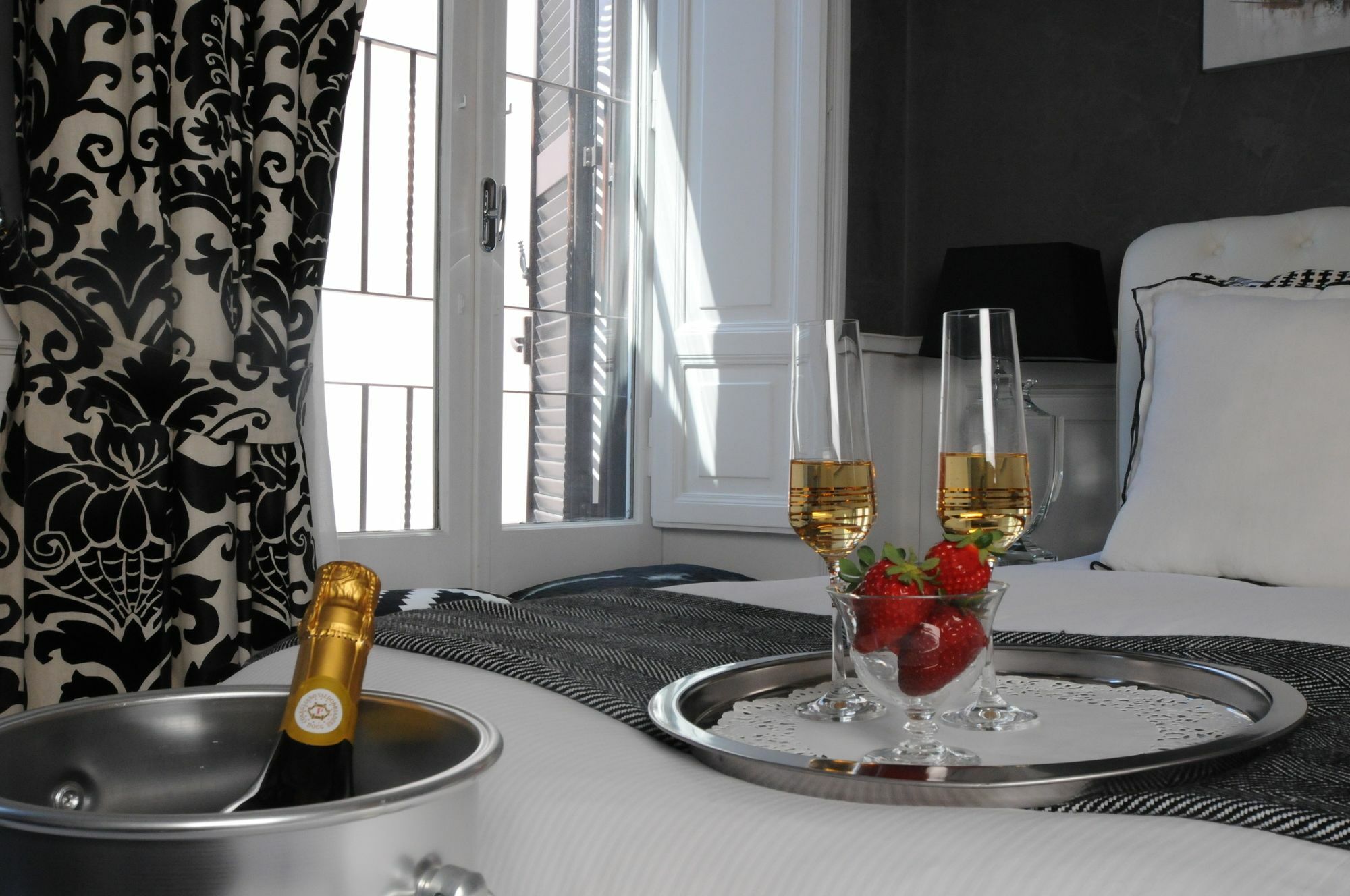 Suite Spagna 29 Roma Exterior foto